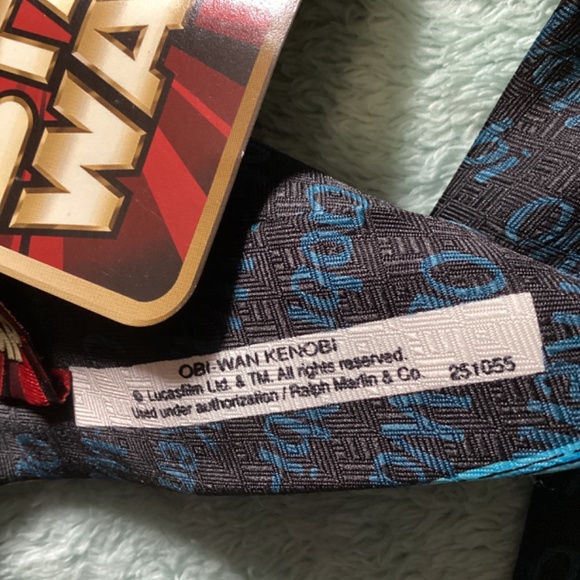 NEW Authentic Star Wars Obi-Wan Kenobi Men’s Neck Tie - Picture 4 of 5